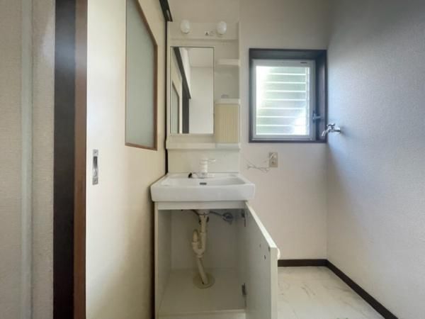 �y���ʏ��z�@