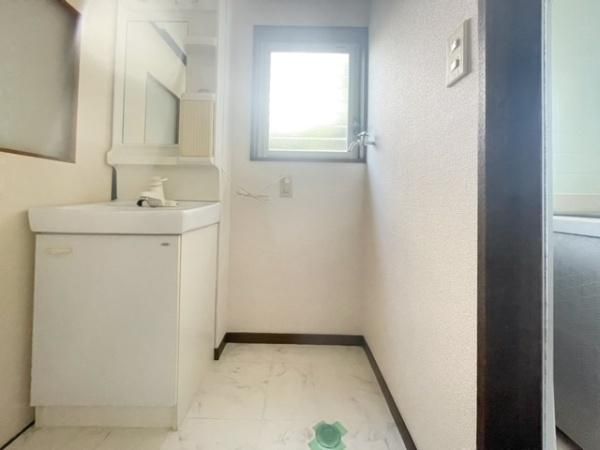 �y���̑��ݔ��z�@