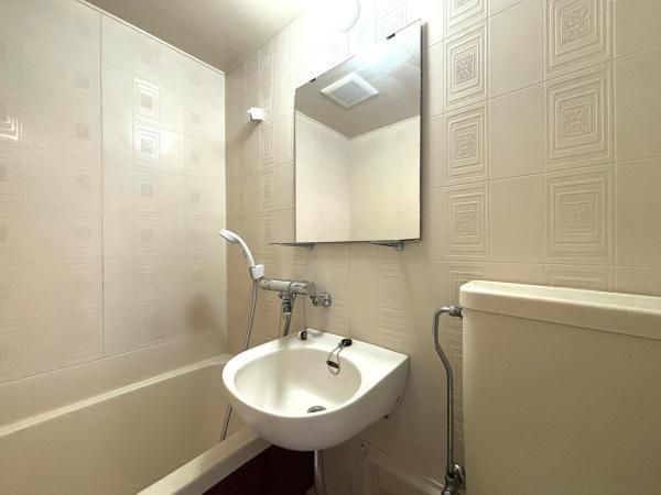 �y���ʏ��z�@