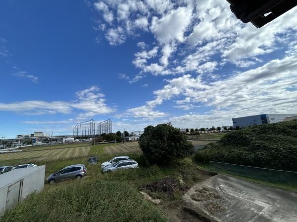 �y���]�z�@