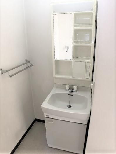 �y���ʏ��z�@