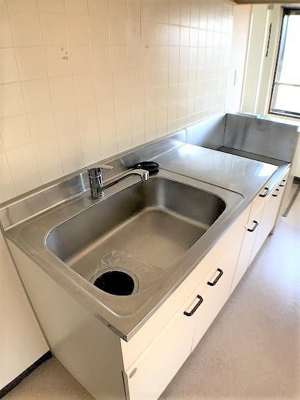 �y�L�b�`���z�@