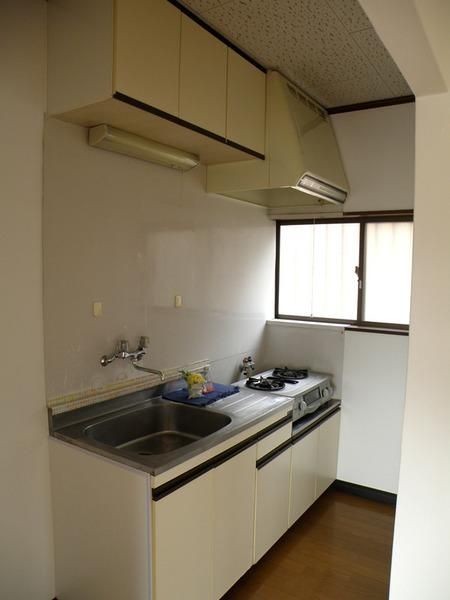 �y�L�b�`���z�@