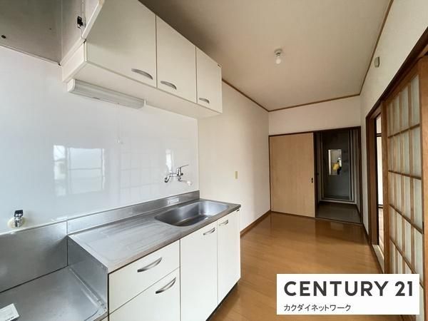 �y�����E���r���O�z�@