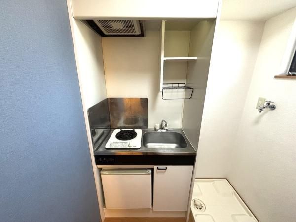 �y�L�b�`���z�@