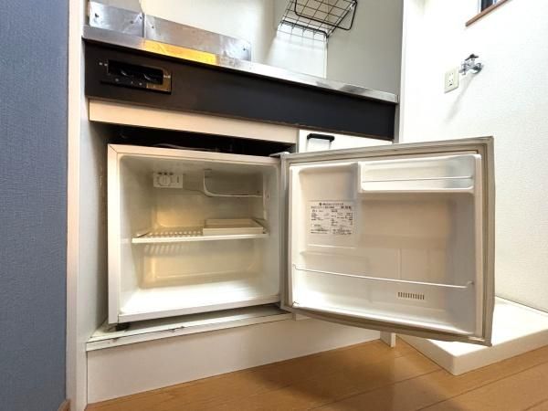 �y���̑��ݔ��z�@