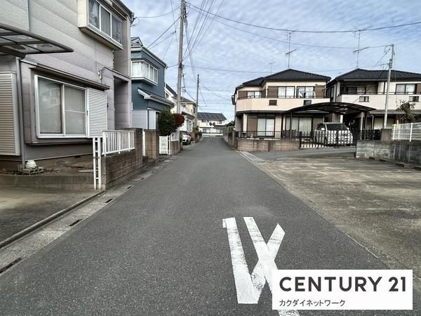 �y���]�z�@