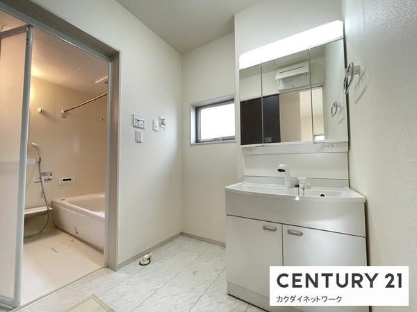 �y���ʏ��z�@