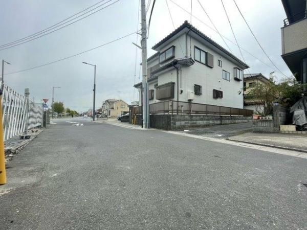 �y���]�z�@