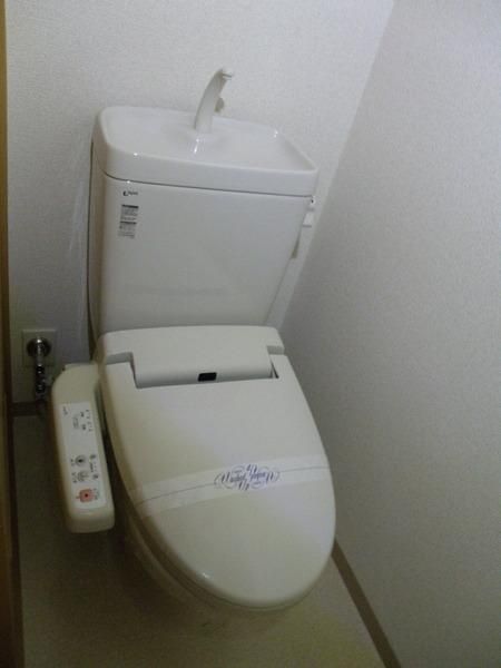 �y�g�C���z�@