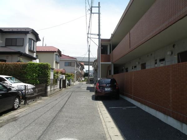 �y���]�z�@