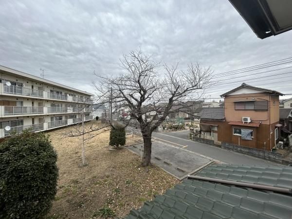 �y���]�z�@