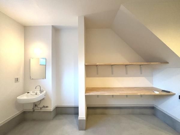 �y���̑��ݔ��z�@