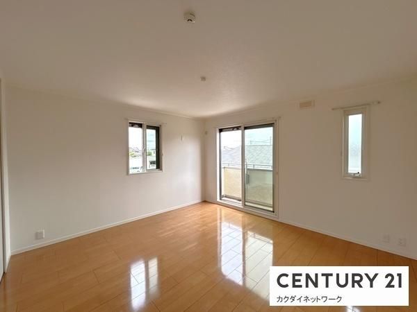 �y���̑������E�X�y�[�X�z�@�m��10.8��