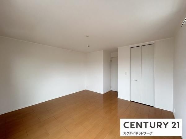 �y���̑������E�X�y�[�X�z�@�m��10.8��