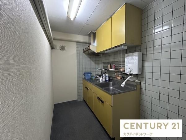 �y�L�b�`���z�@