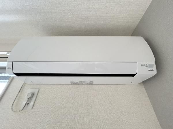 �y���̑��ݔ��z�@���r���O