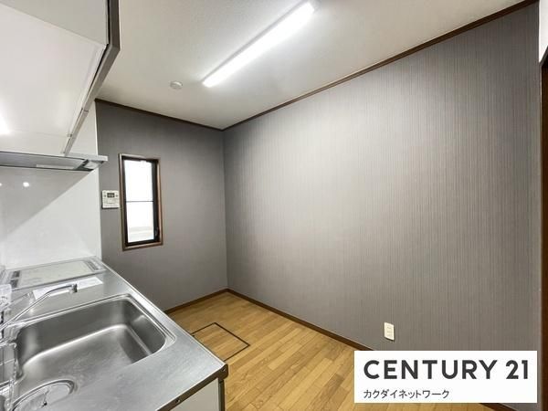 �y�L�b�`���z�@