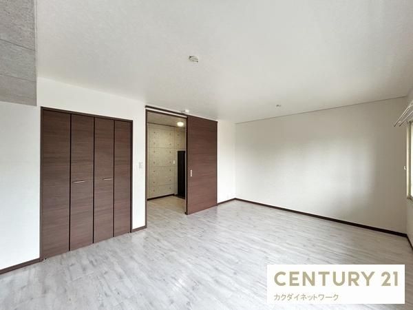 �y���̑������E�X�y�[�X�z�@�m��10.5��
