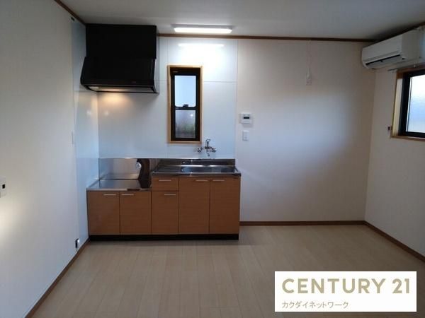 �y�L�b�`���z�@