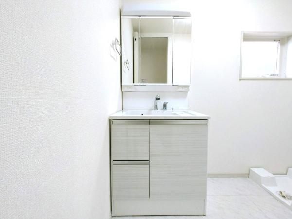 �y���ʏ��z�@