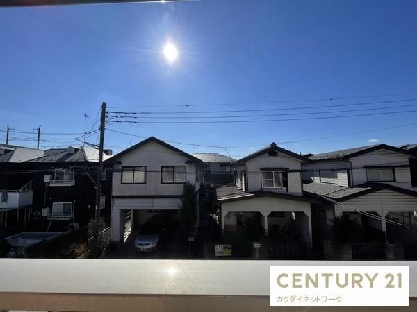 �y���]�z�@