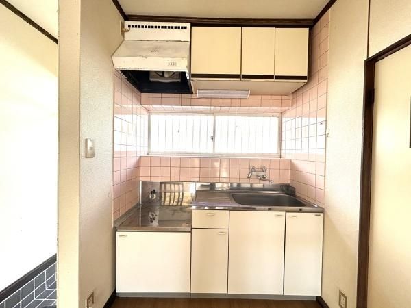 �y�L�b�`���z�@