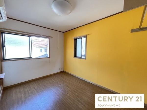 �y�����E���r���O�z�@