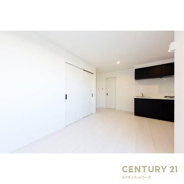 �y�����E���r���O�z�@