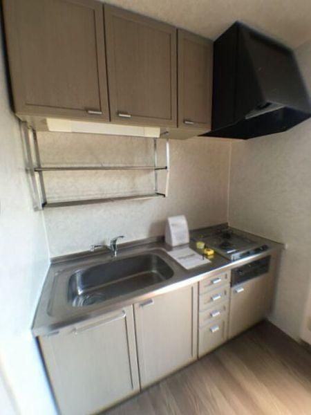 �y�L�b�`���z�@